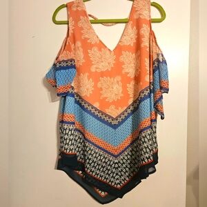 DR2 Cold shoulder Top